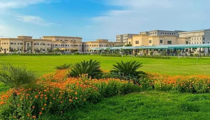 Gujranwala Medical College (GMC)