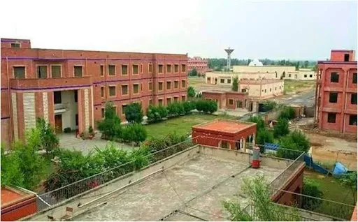 Sargodha Medical College (SMC) - Medical College in Sargodha, Pakistan Sargodha Medical College (SMC) - Medical College in Sargodha, Pakistan